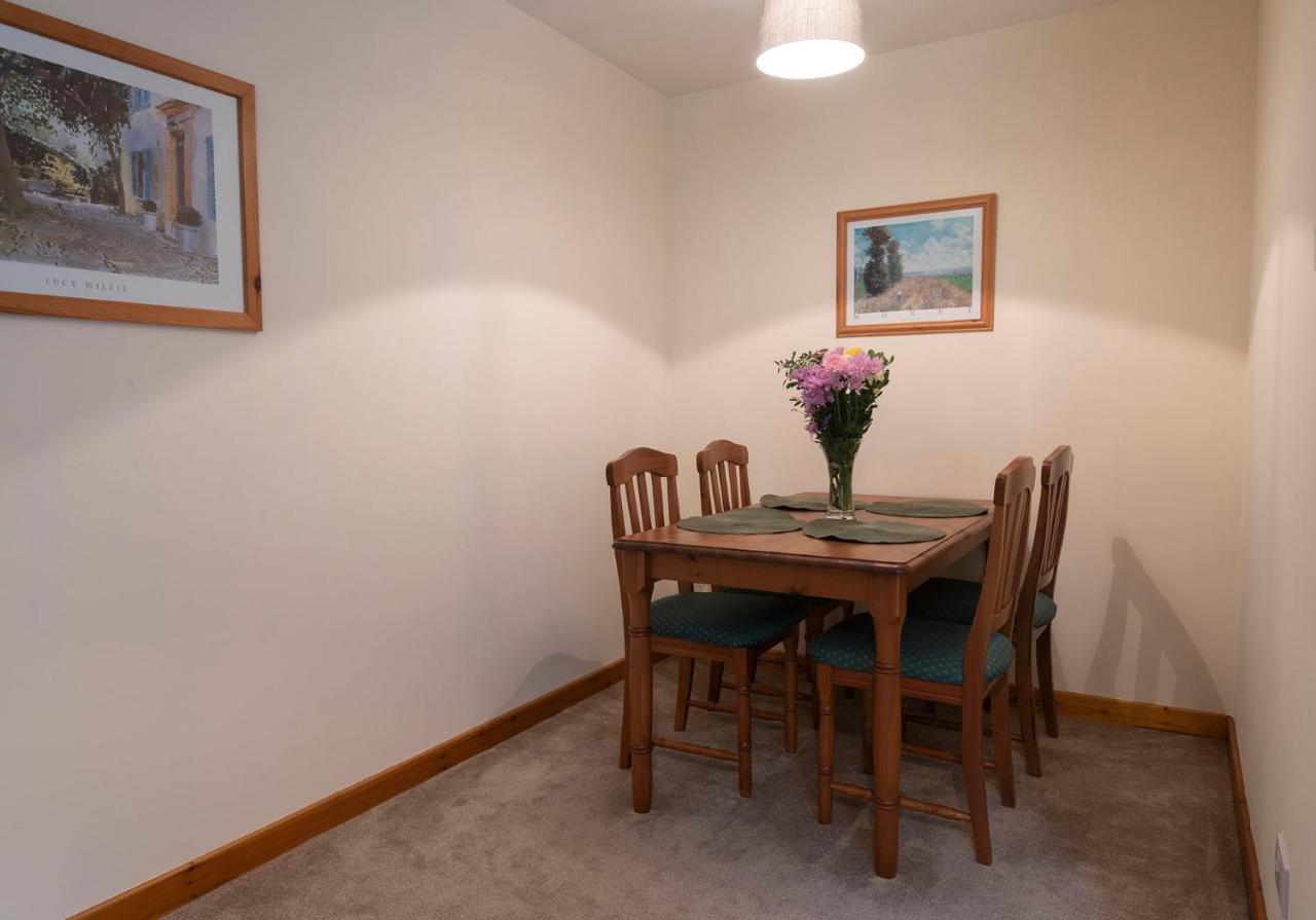 Stylish 2 Bedroom - 2 Miles Inverness City Centre Luaran gambar
